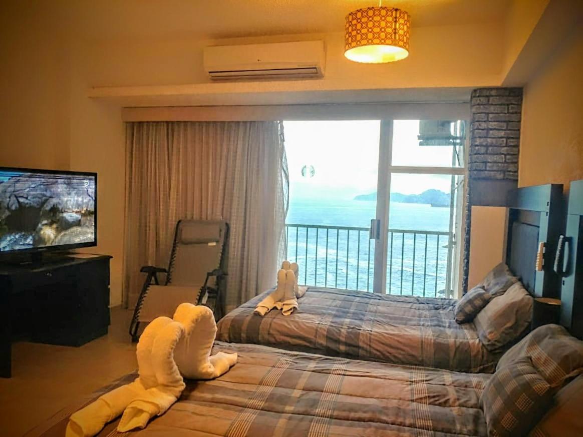 Suite En Torres Gemelas A Pie De Playa 611 Acapulco Esterno foto