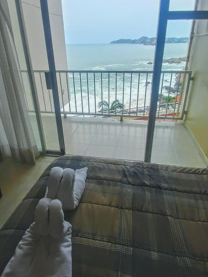 Suite En Torres Gemelas A Pie De Playa 611 Acapulco Esterno foto