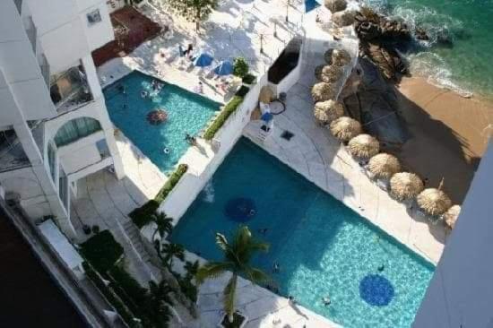 Suite En Torres Gemelas A Pie De Playa 611 Acapulco Esterno foto